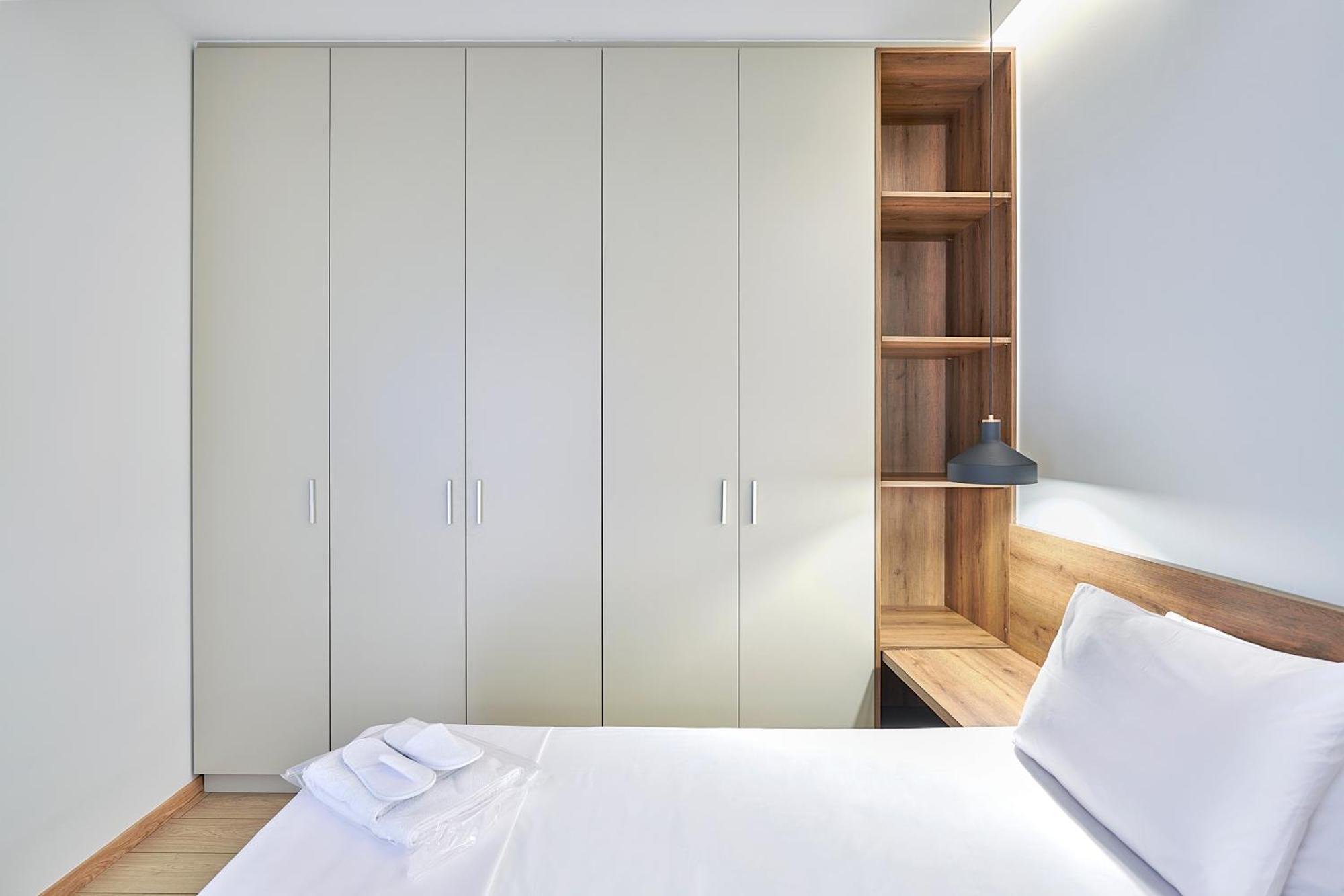 City-Center Apartment In Vibrant Monastiraki, Athena Bagian luar foto