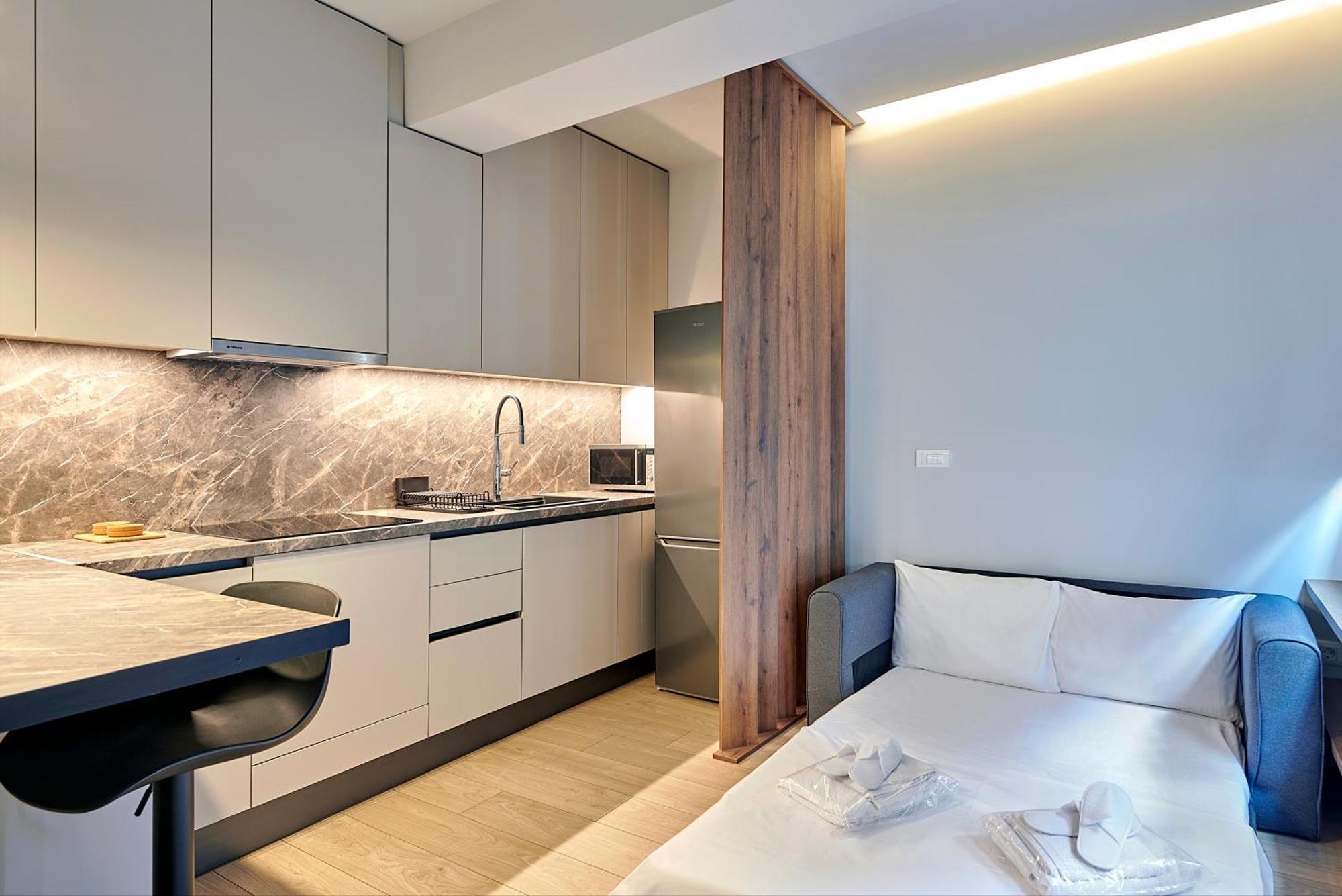 City-Center Apartment In Vibrant Monastiraki, Athena Bagian luar foto