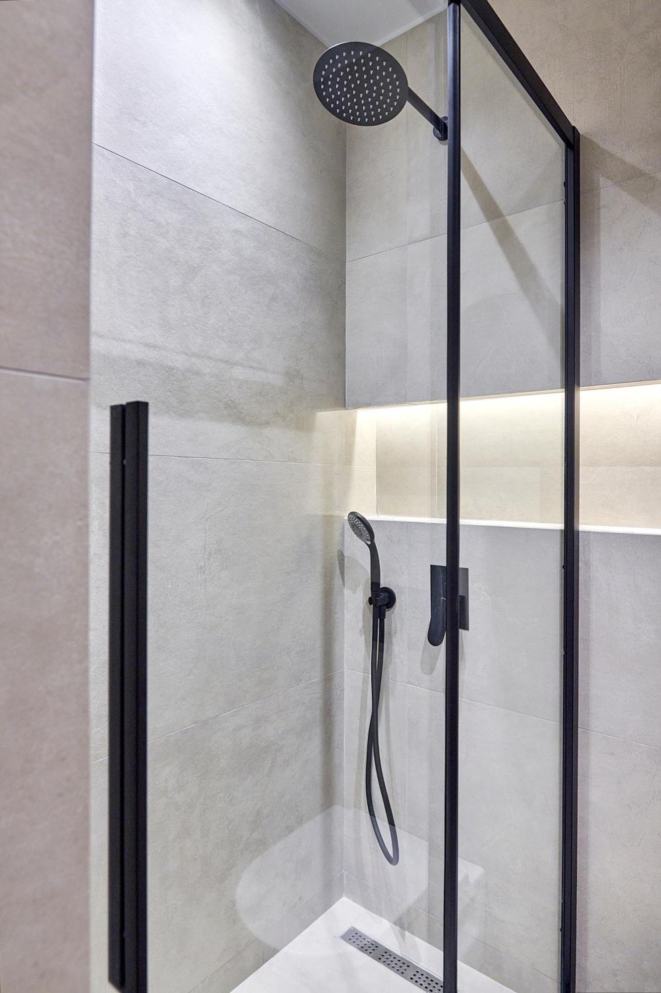 City-Center Apartment In Vibrant Monastiraki, Athena Bagian luar foto